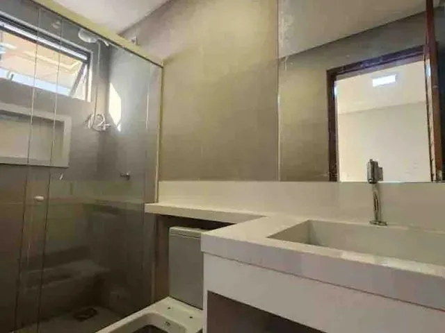 Imagem 11: Casa - 5 Quartos - 5 Suítes - 300,00M²
