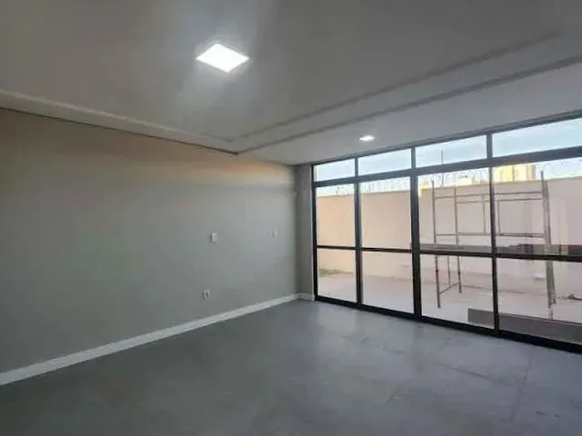 Imagem 4: Casa - 5 Quartos - 5 Suítes - 300,00M²