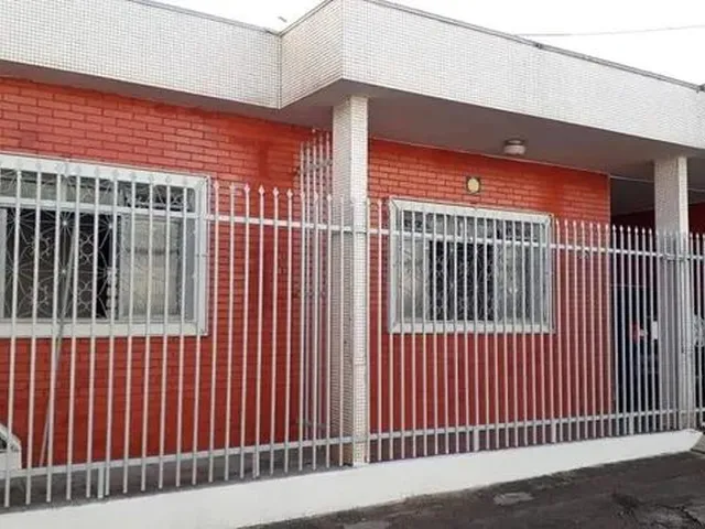 Imagem: Alugo Casa com 3 Quartos Bairro Brasil