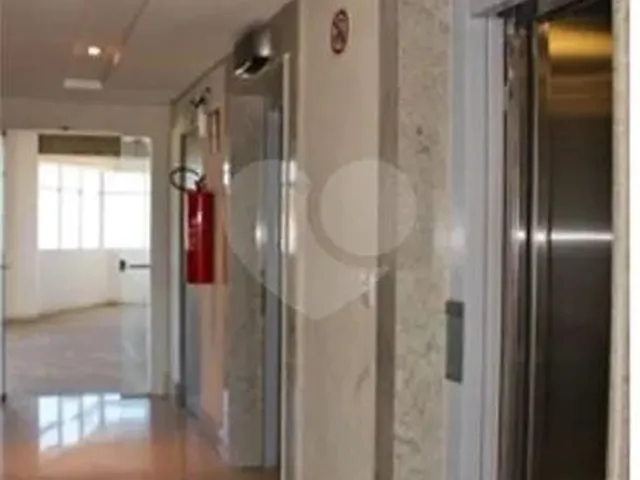 Imagem 4: Andar Comercial, no Estoril