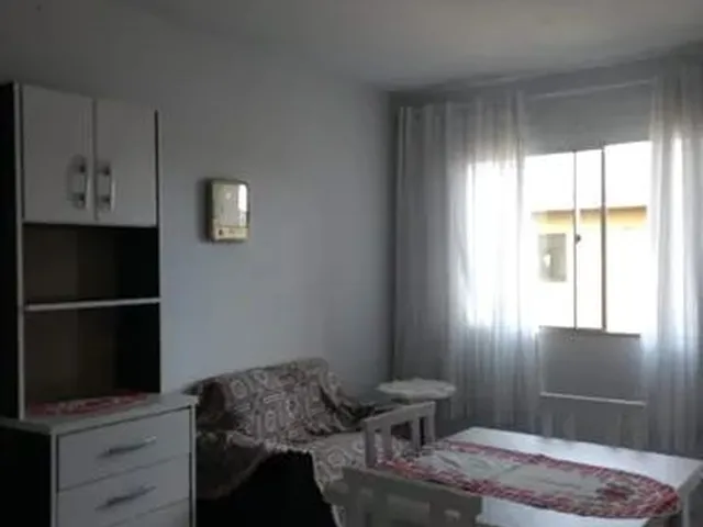 Imagem 2: Apartamento 2 Quartos Semi-Mobiliado no Pacheco