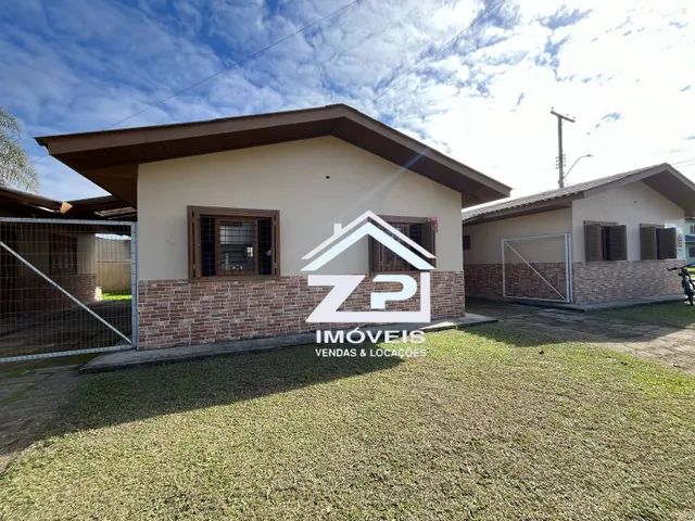 Imagem: Casa à venda com 03 dormitórios - 70m²