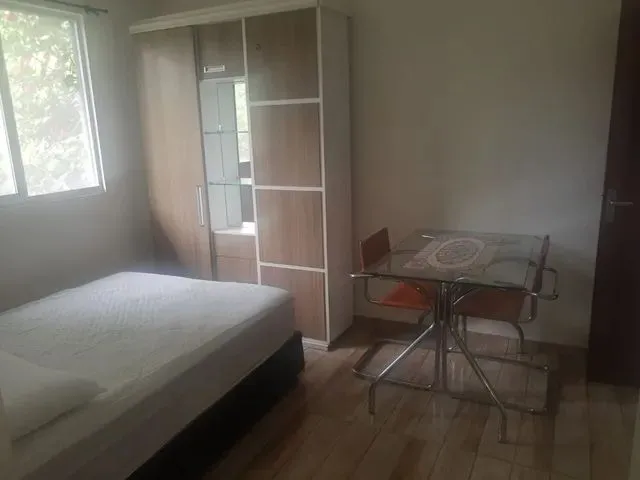 Imagem 2: Kitnet e Ap de 1 Quarto