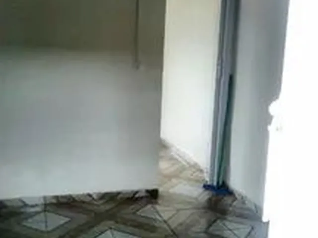 Imagem 2: Alugo Um Kitnet Quarto com aluguel por R$450 /mês