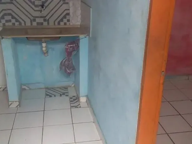 Imagem 4: Kitnet na Divineia, 350 Reais!