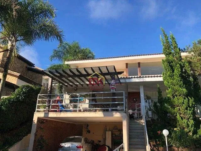 Imagem: Sobrado com 4 Dormitórios À Venda, 414