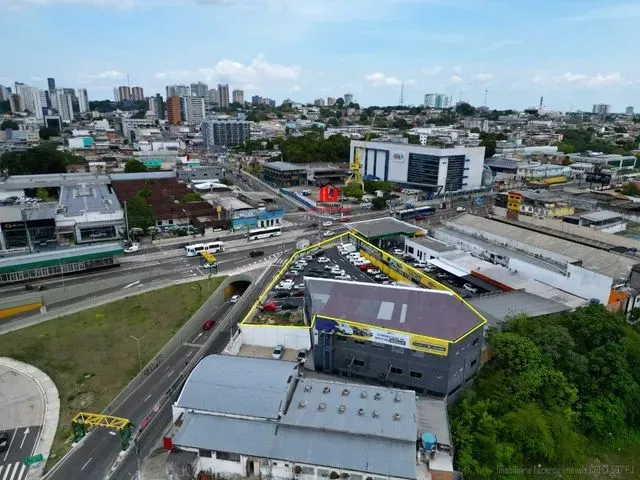 Imagem 3: Imovel Comercial na Constantino Nery (Todo Predio