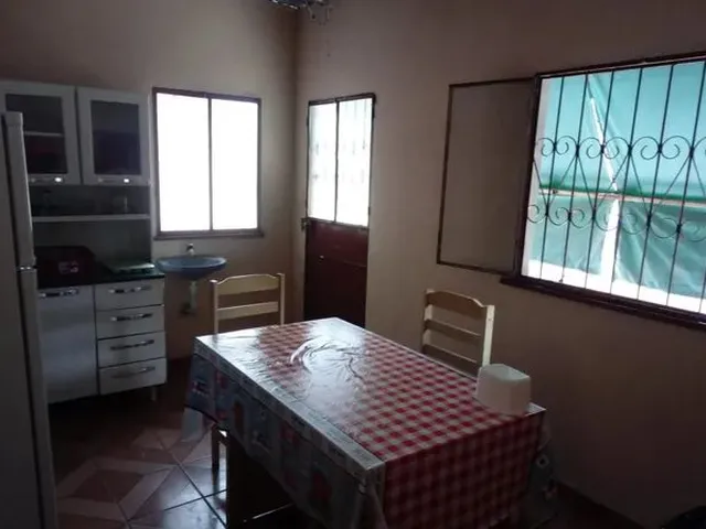 Imagem 4: Casa 3 Quartos no Bairro Florestal , 2 Vgs Garagem , + Quintal , Próximo a Av Principal