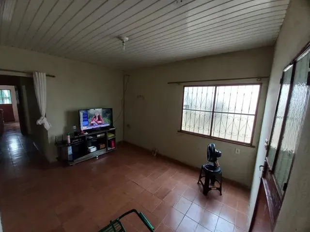Imagem 5: Casa 3 Quartos no Bairro Florestal , 2 Vgs Garagem , + Quintal , Próximo a Av Principal