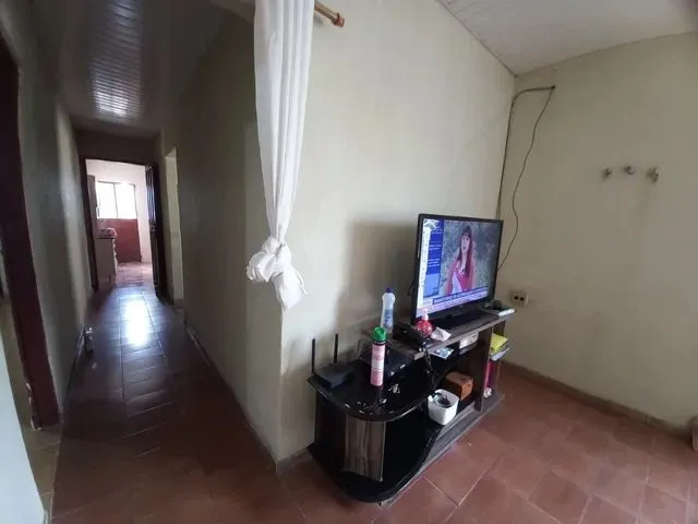 Imagem 12: Casa 3 Quartos no Bairro Florestal , 2 Vgs Garagem , + Quintal , Próximo a Av Principal