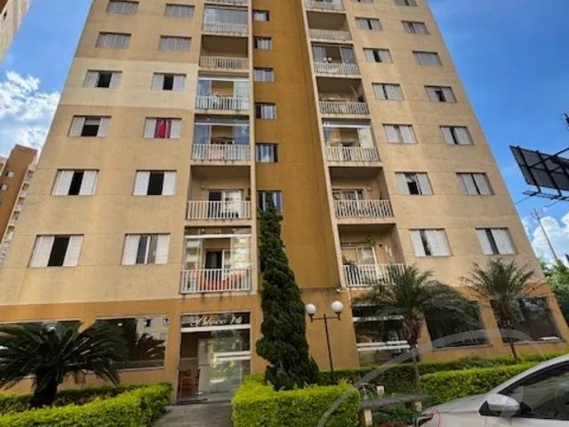 Imagem: O apartamento possui 2 Dormitórios, 1 Banheiro, 1 Vaga na