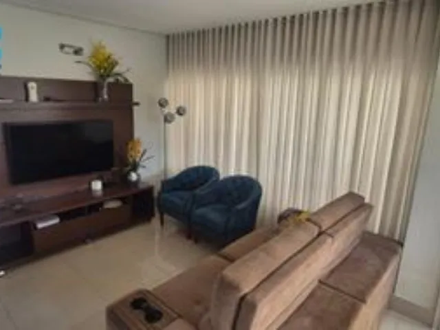 Imagem 9: Casa condomínio fechado, 3 suítes com varanda e ar condicionado em 2 suítes, sala 2