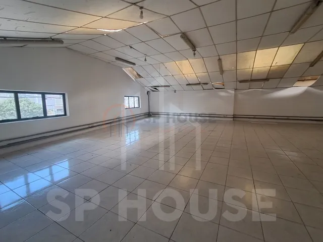 Imagem 8: Prédio Comercial para Locação na Vila Mariana com 3 Salas, 6 Banheiros, 2 Vagas de Garagem, 357M² de Área