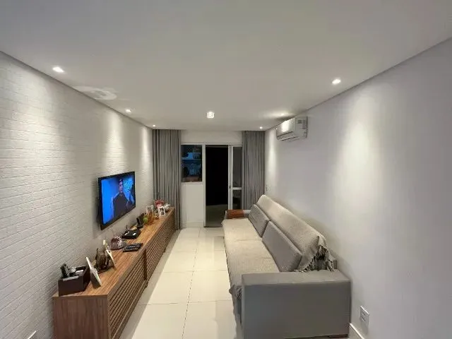 Imagem: O apartamento possui 3 Dormitórios, 1 Suíte, 3 Banheiros,