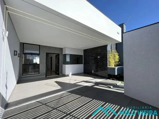 Imagem 9: Casa 3 Dormitórios para Venda em Maringá, Bom Jardim, 3 Dormitórios, 1 Suíte, 3