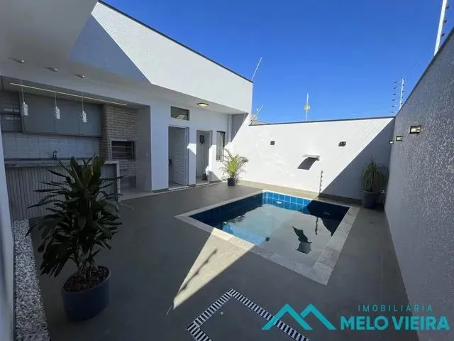Imagem 15: Casa 3 Dormitórios para Venda em Maringá, Bom Jardim, 3 Dormitórios, 1 Suíte, 3