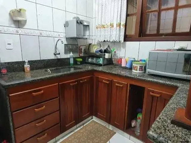 Imagem 3: Casa para Venda em Macaé, Riviera Fluminense, 3 Dormitórios, 1 Suíte, 2 Banheiros, 1