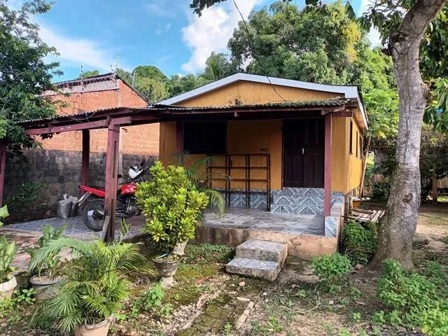 Imagem: Vende-Se Uma Casa no Centro