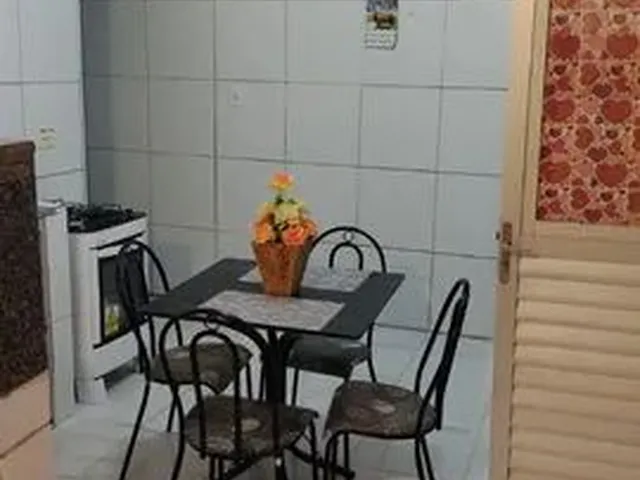 Imagem 2: Casa Mobiliada 2 Quartos