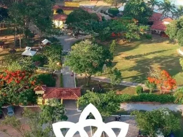 Imagem: A casa em condomínio possui 3 Dormitórios, 1 Suíte, 2