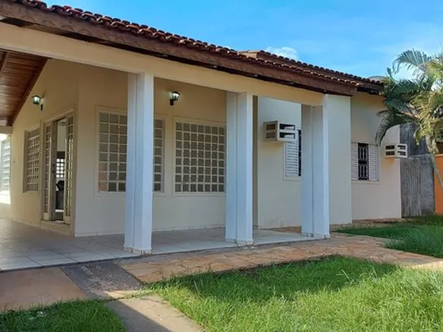 Imagem: Vende-Se Casa com 4 Quartos no Bairro Jardim