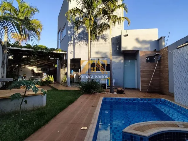 Imagem: Sobrado com 4 Quartos à Venda, Plano Diretor