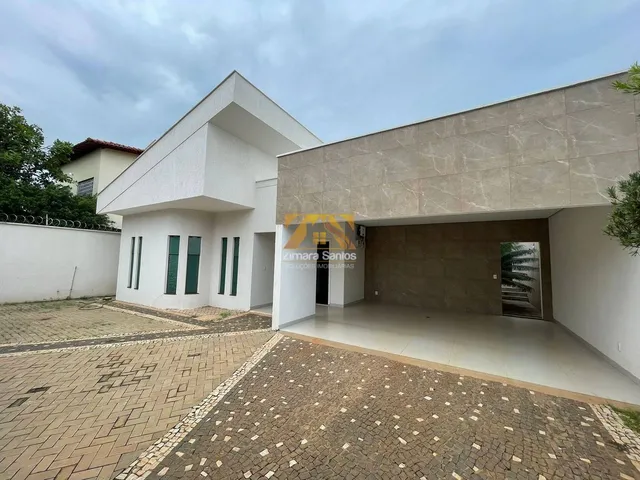 Imagem: Casa com 4 Quartos à Venda, Plano Diretor