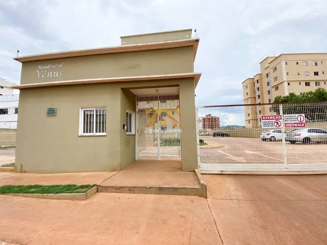 Imagem: Apartamento com 2 Quartos à Venda, Plano