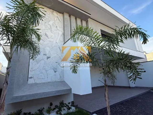 Imagem: Casa com 4 Quartos à Venda, Plano Diretor