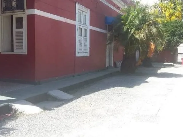 Imagem 10: Jo- Vendo Casa com 1008 M 2- Graças