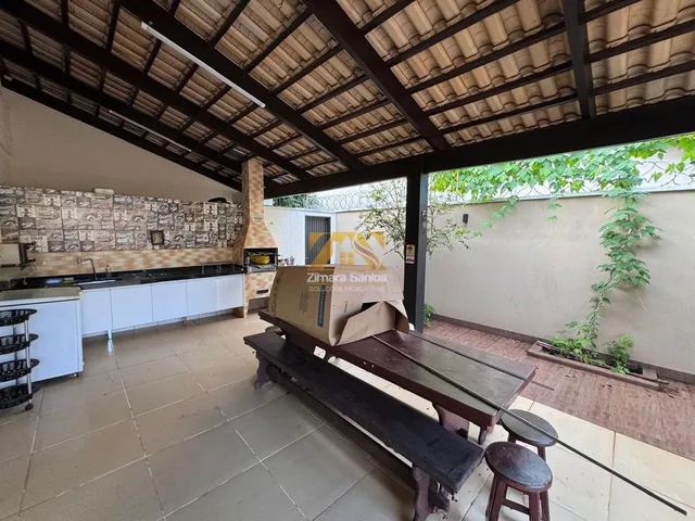 Imagem 2: Sobrado com 3 Quartos à Venda, Plano Diretor Norte - Palmas