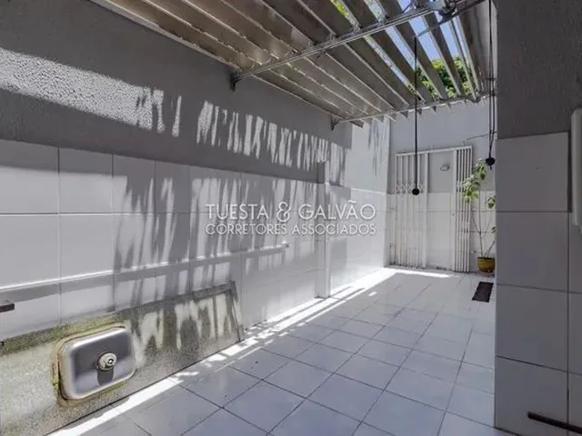 Imagem 5: Casa 3 Quartos, 2 Vagas, Espaço Fundos, Ático, Suíte, em Condomínio, Próximo Ao