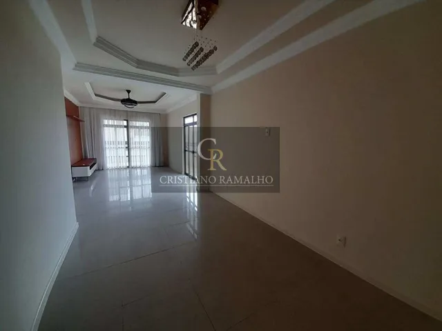 Imagem 2: Apartamento à venda em Cabo Frio, Centro, com 3 quartos, 181,00m²