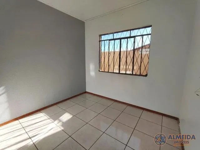 Imagem 6: Casa Semi Mobiliada com 03 Quartos no Bairro Alto Alegre