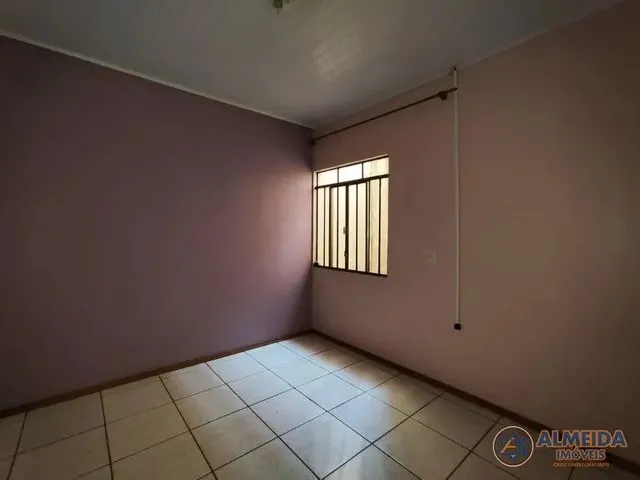Imagem 3: Casa Semi Mobiliada com 03 Quartos no Bairro Alto Alegre