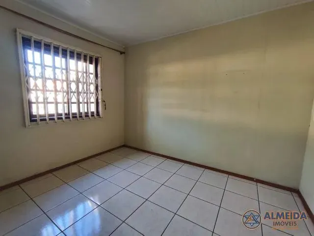 Imagem 15: Casa Semi Mobiliada com 03 Quartos no Bairro Alto Alegre