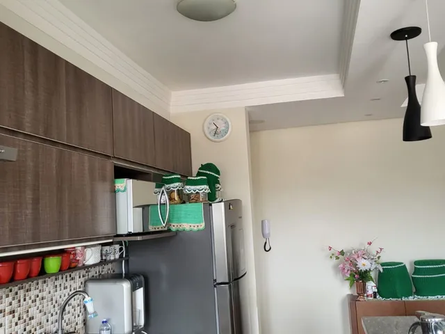 Imagem: O apartamento possui 2 Dormitórios, 1 Banheiro, 1 Vaga na