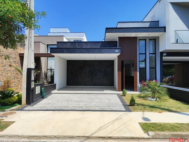 Imagem: A casa em condomínio possui 3 Dormitórios, 1 Suíte, 1