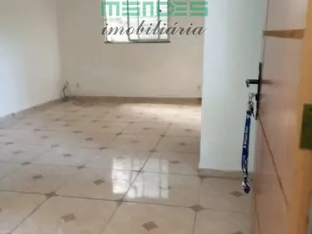 Imagem: Rio de Janeiro - Casa Padrão - Olaria