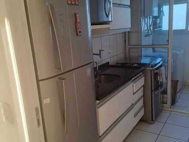 Imagem: O quarto possui Imóvel mobiliado e está localizado em