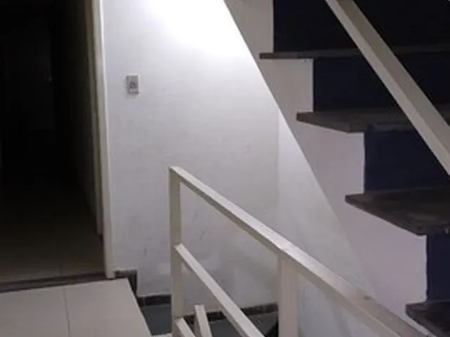 Imagem: Aluga-Se Kitnet no Centro/ Sala, Quarto