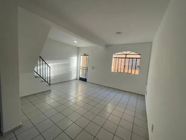 Imagem 3: Casa Geminada 3 Quartos Bairro Camargos