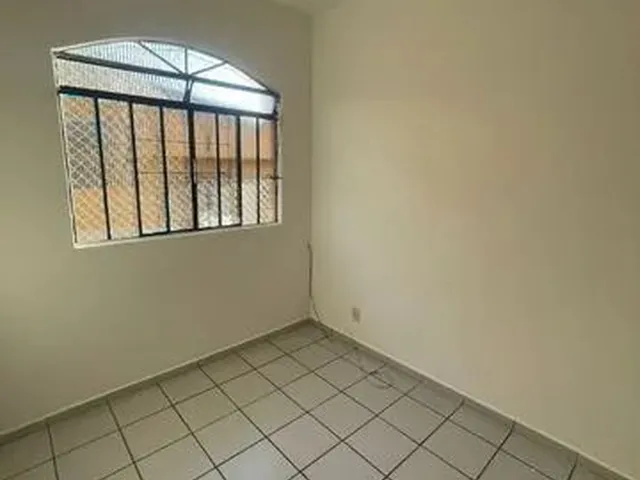 Imagem 2: Casa Geminada 3 Quartos Bairro Camargos