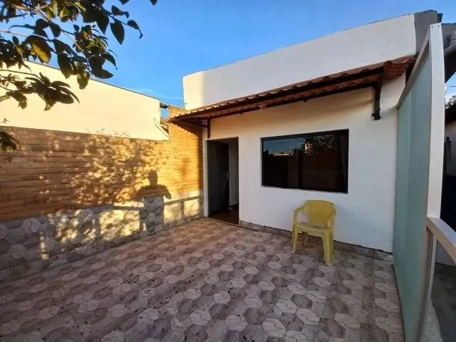 Imagem: Casa 2 Quartos, para Locação por R$1250,00