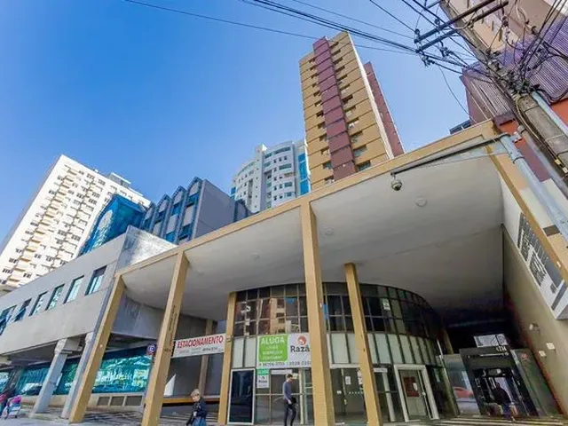 Imagem: Sala Comercial a Venda com 31M² e 1 Vaga