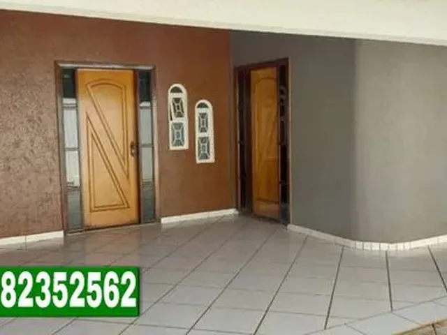 Imagem: Imóvel a Venda com 3 Quartos 2 Banheiros