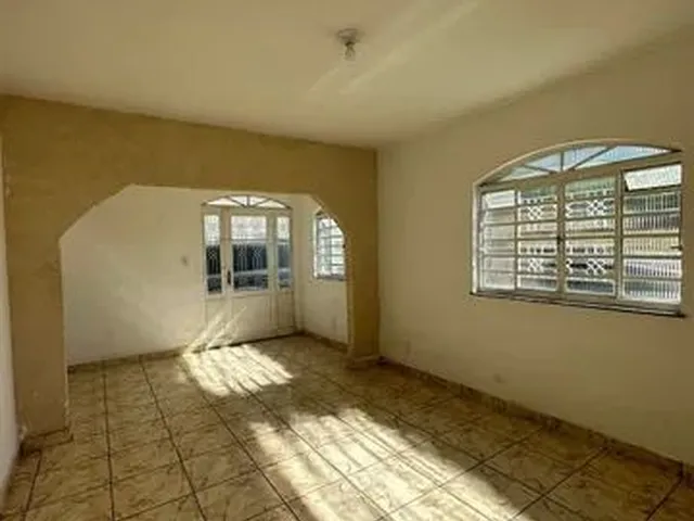 Imagem: Alugo Casa 02 Quartos