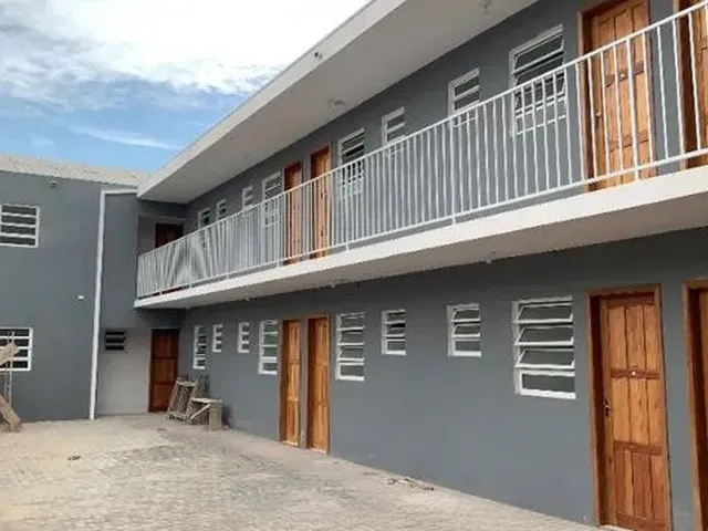 Imagem: Aluga-Se Kitnet com 21M² no Capão Raso