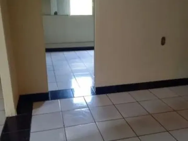 Imagem: Vendo Essa Casa no Mangueirão Leia a Descrição