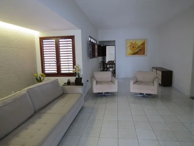 Imagem 14: Vendo Casa em Excelente Localização